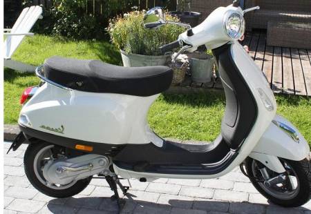 Vespa LX50