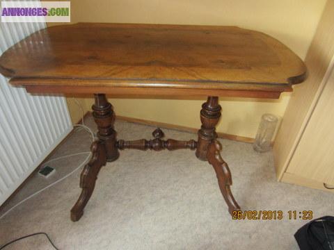 Table ancienne
