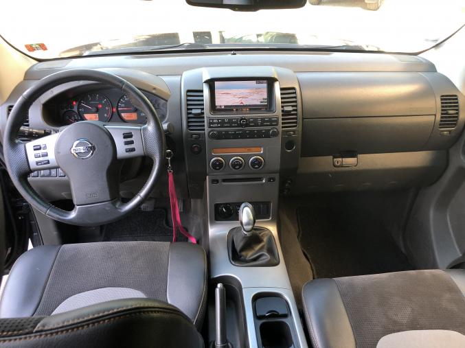 NISSAN NAVARA 2,5l 174ch King-Cab