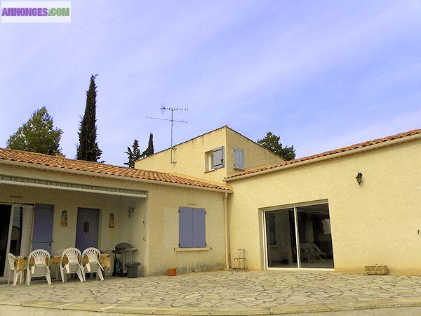 Villa avec piscine au pays de la Lavande