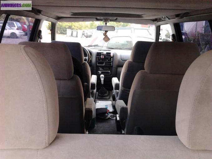 Mazda mpv 2.5L DT 7 places