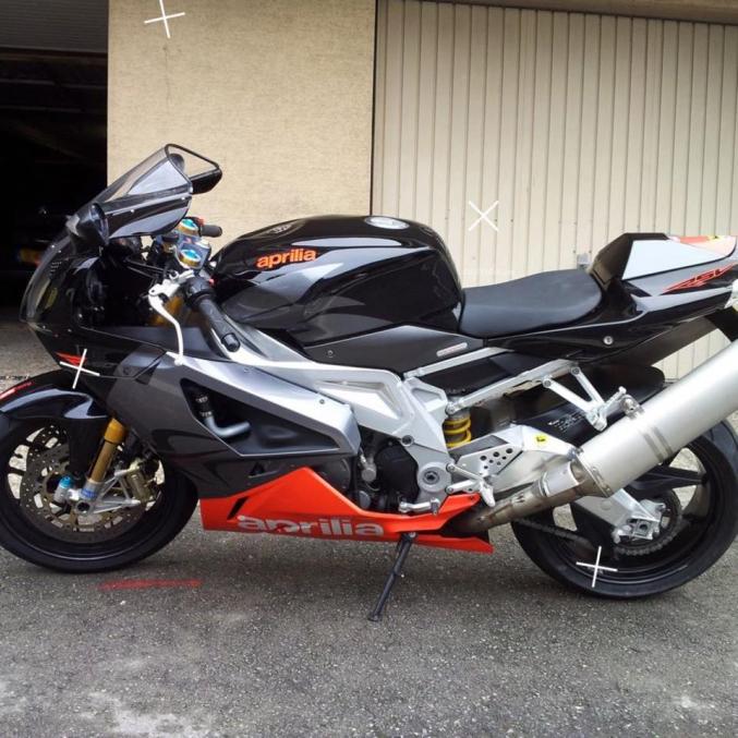 A vendre rsv 1000