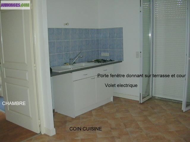 Appart. en RDC -  F1 avec terrasse