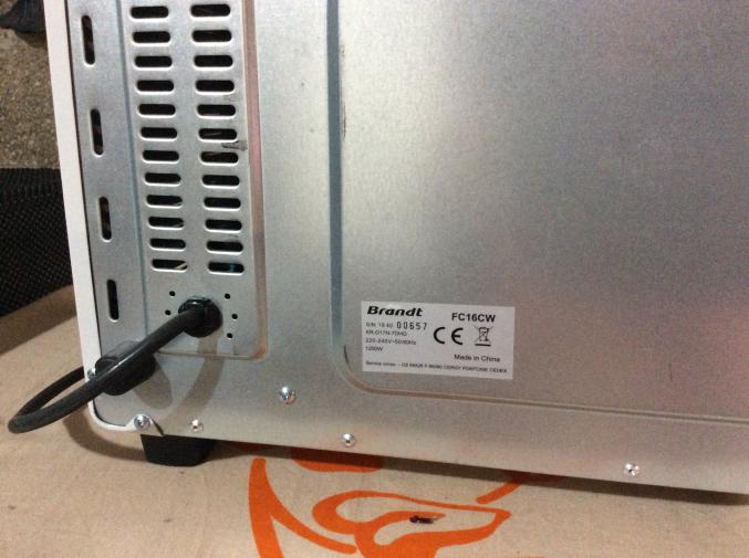 Petit four neuf Brandt 16 l