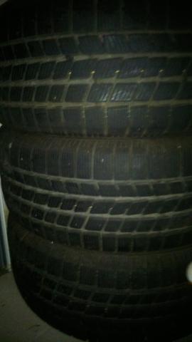Pneus neige 225/55 99h pirelli