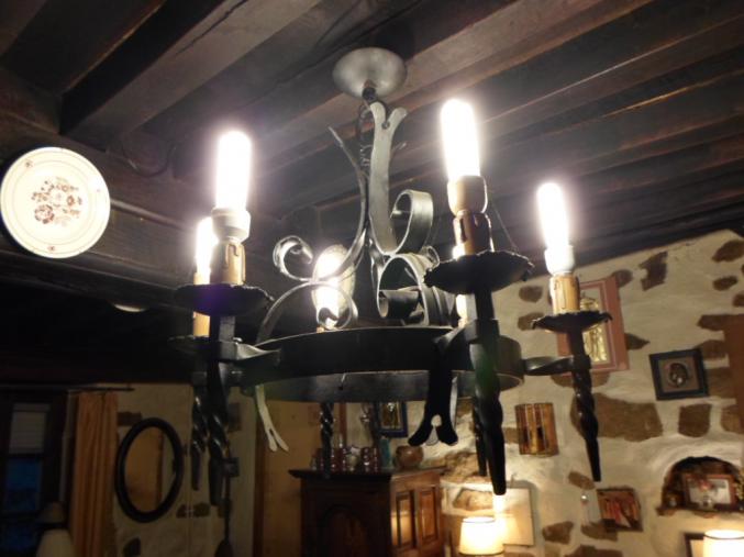 Lustre fer forgé