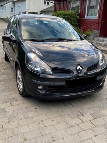Renault Clio 1.2 16V 75 ch Authentique
