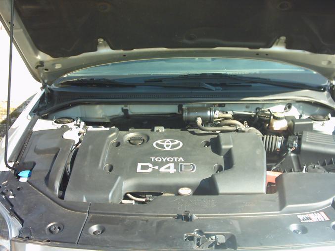 A vendre une toyota avensis d4d 115 ch.