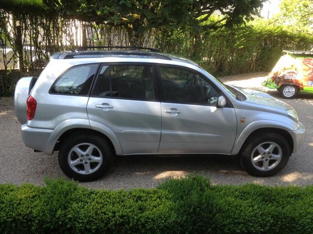 Toyota Rav 4 ii (2) 115 d-4d vx 5p