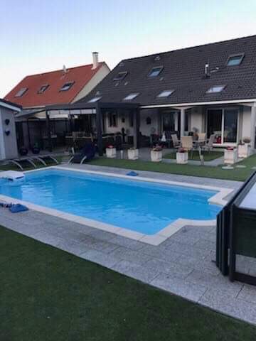 Très belle villa avec piscine 