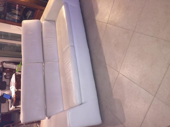 CANAPE CUIR BLANC