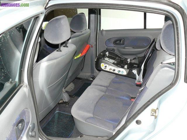 RENAULT CLIO II 1.9 D RXE 5P
