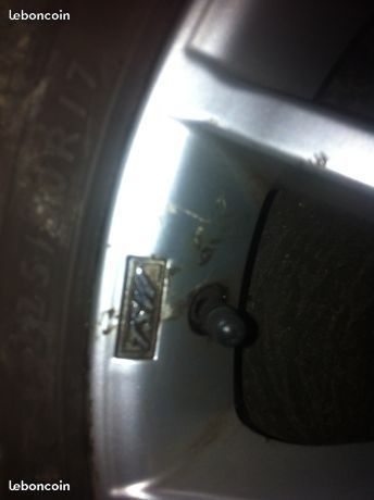 Jante 17'' renault  4x100