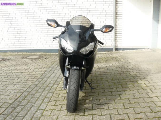 Honda CBR1000RR SC59 Edition