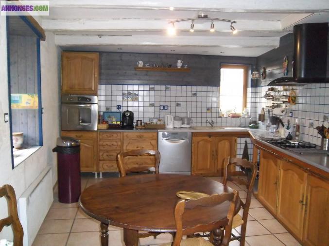 Maison de village de caractère à Velaine en Haye