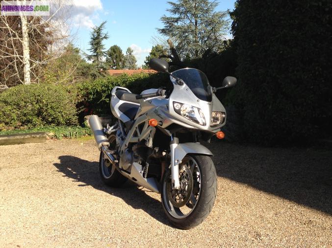 SV1000S Excellent état