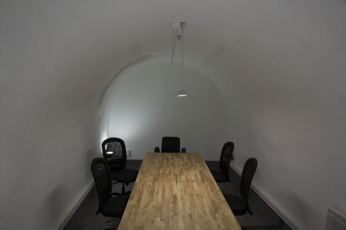 Location Bureau 80m² 11e