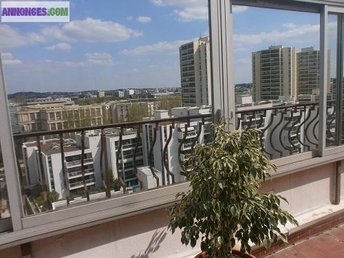 A louer chambre avec vrai lit 140