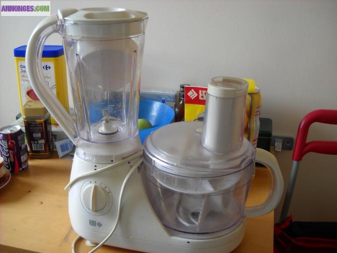 Vend robot menager far