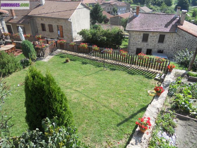 Vente Maison 6 pièces 175 m² environ à Merle-Leignec (42380)