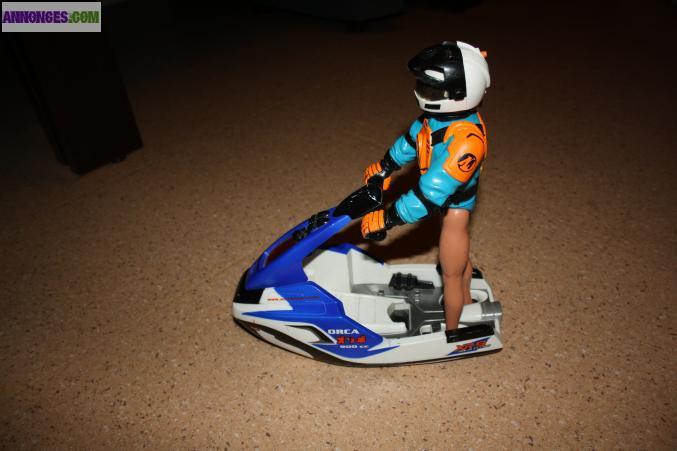 Action man et son jet-ski