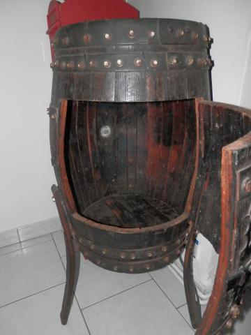 Tonneau bar (CHRIS 77)