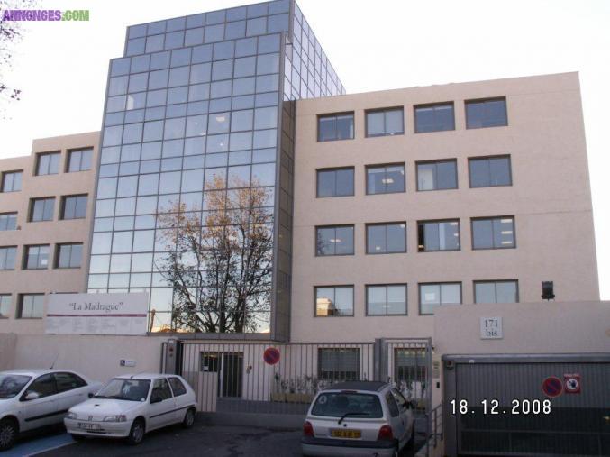 LOUE BUREAU 80 M2 EN ZONE FRANCHE MARSEILLE 2EME