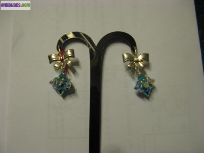 Belle boucle en swaro et en argent