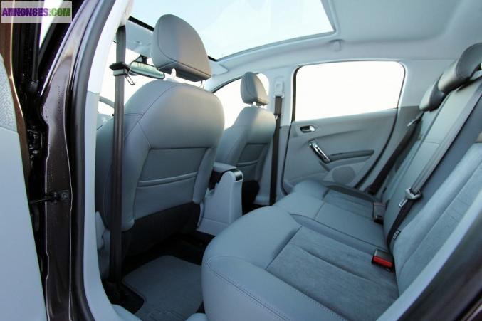 Belle Peugeot 208 1.6 HDi Allure 93hk