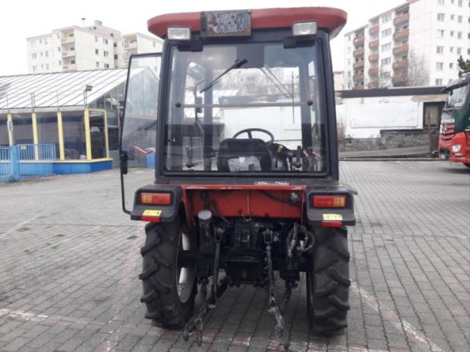 Foton TE 254 4x4 avec lame à neige et salière