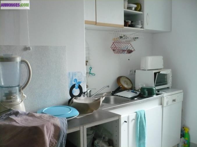 Colocation salariés à Bobigny dans un 80m2 très bien agencé immeuble neuf de standing, sécurisé