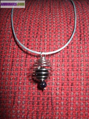Collier cage pierres naturelles
