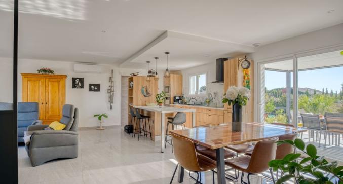 MAISON CONTEMPORAINE