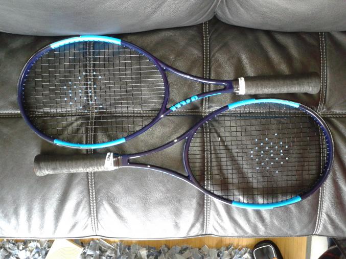 2 raquettes de tennis Wilson Ultra Tour Neuves