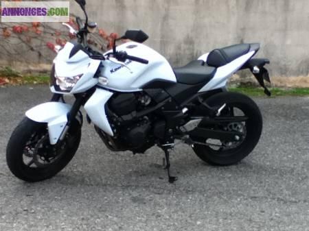 Kawasaki Z 750 année 2012 1er main