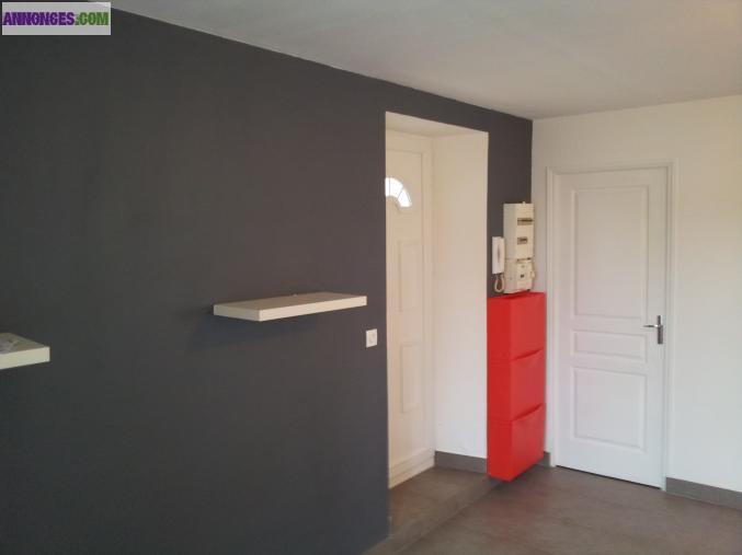 Loue grand studio contemporain