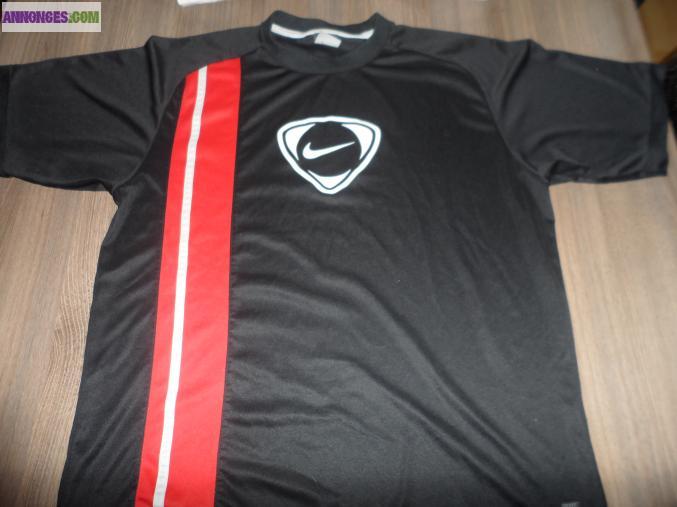 T-shirt Nike taille L