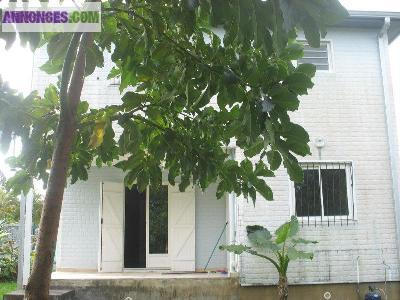 Maison villa F4 sur Sainte-Suzanne / REUNION‏