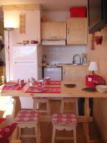 L.LES MENUIRES CHARMANT F2 Balcon ensoleillé PROMO NOËL