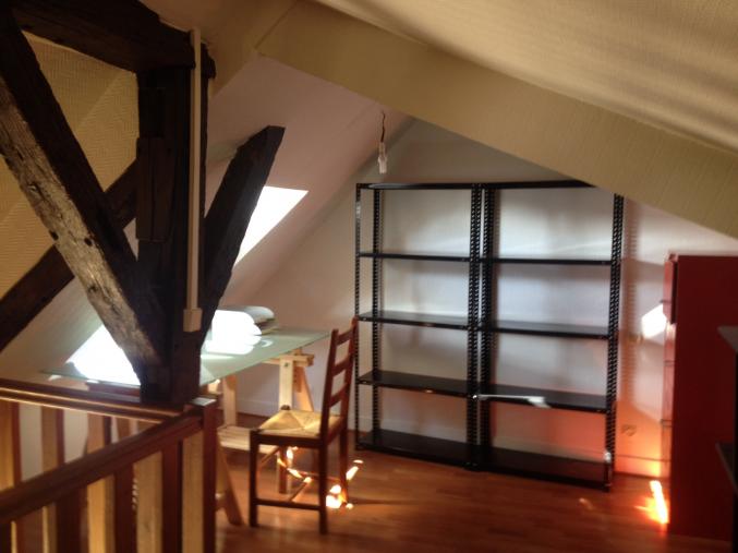 APPARTEMENT DUPLEX MEUBLE