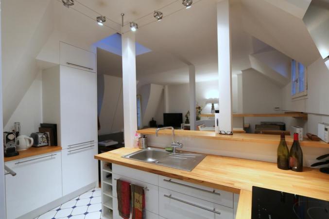 STUDIO DE GRANSD STANDING 40M² au 1 Rue Paul Séjourné 75006 Paris, France à 700€/Mois