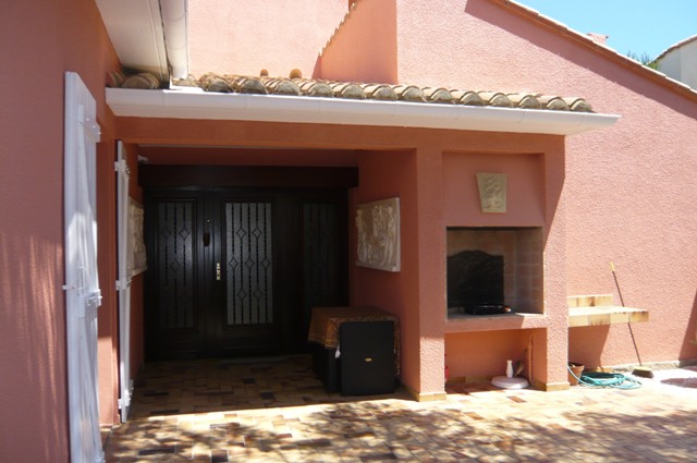 Belle villa bord de mer quartier résidentiel très recherché