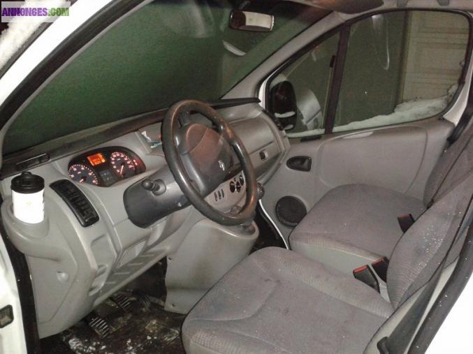 Renault Trafic 2.0 dci 90 l1h2