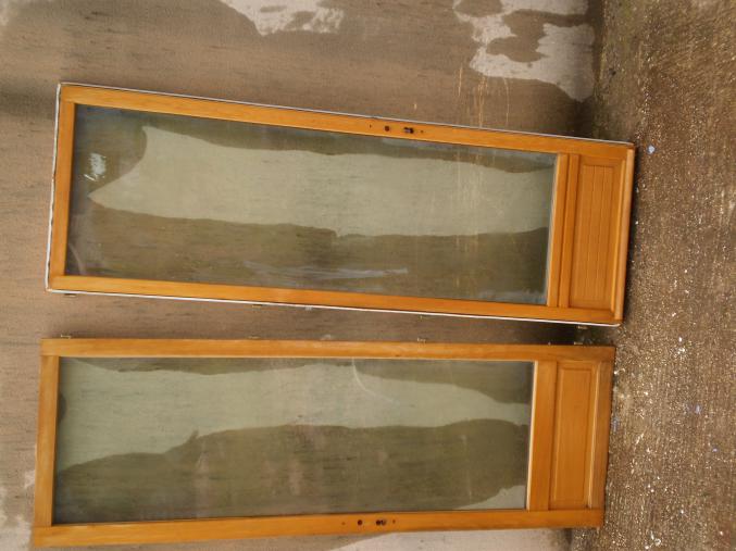PORTE EN BOIS DOUBLE VITRAGE