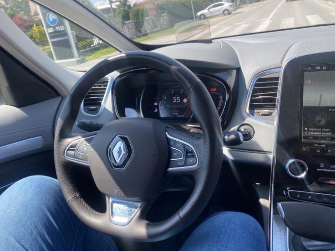 Renault Espace TCe 225 INITIALE