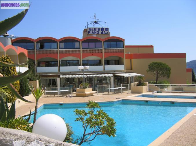 LOCATION STUDIO PLEIN SUD A CASSIS