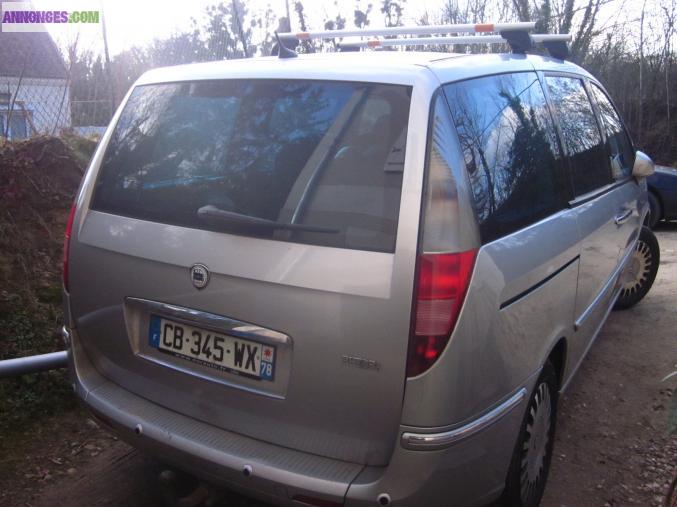 Lancia Pherda Emblema 2.2l Jtd monospace 7 sièges