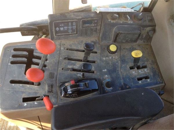 Tracteur Agricol John Deere 6200