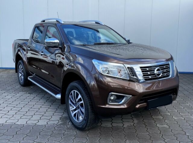 Nissan Navara NP300 2.3dCi 4x4° DAB° SHZ° Navi° 360°