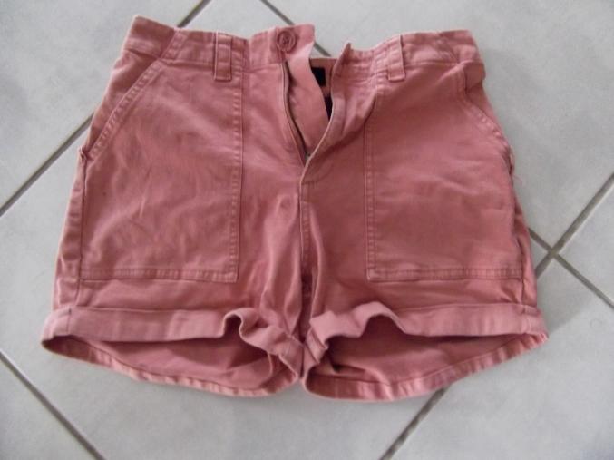 Short et gilet sexy et chic